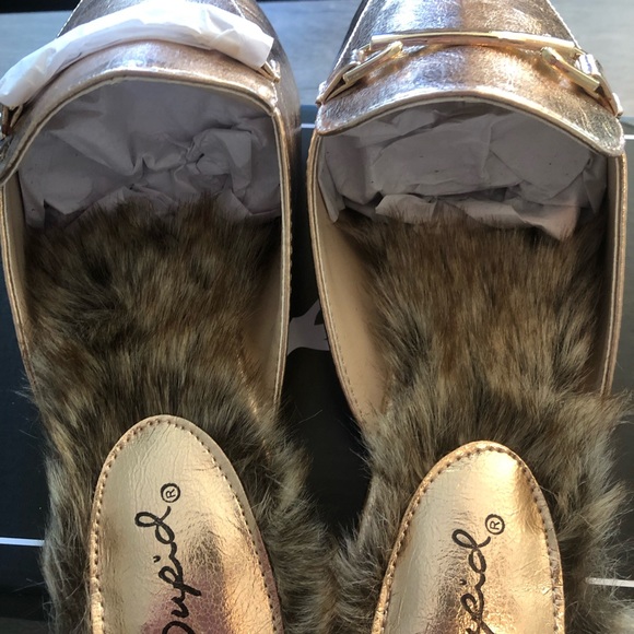 Qupid Rose Gold Mule - Picture 6 of 8